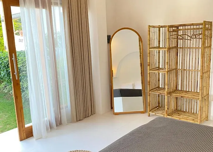 Unique Hotel Canggu (Bali)